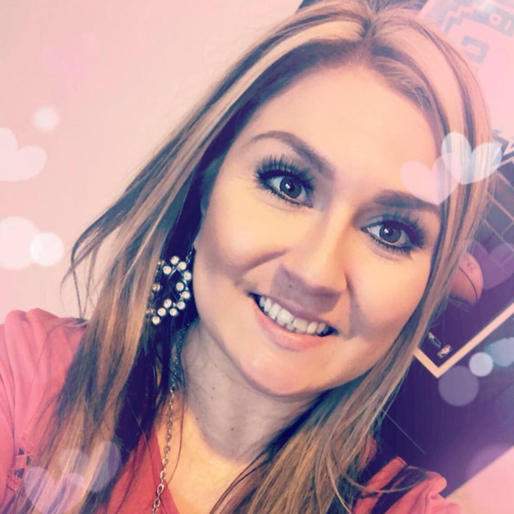 Meet your Posher, Mandy lee